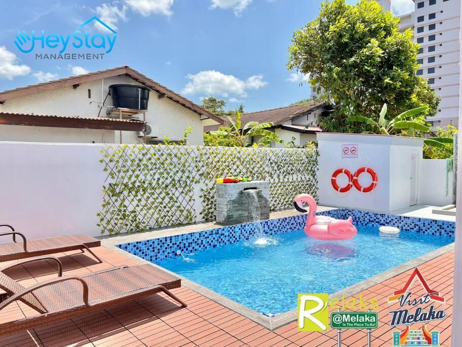 Klebang 17pax Privateswimmingpool Townarea By Heystay Management Villa