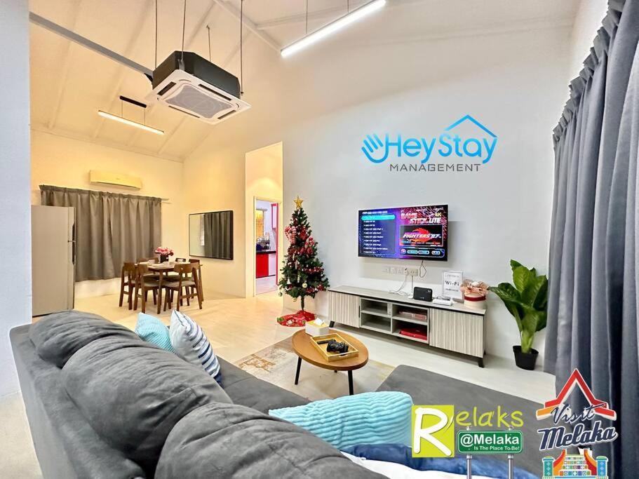 Villa Klebang 17pax Privateswimmingpool Townarea By Heystay Management